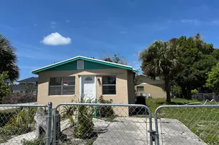 1601 N 17th St, Fort Pierce, FL 34950 - Photo 2