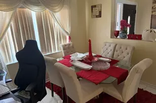 188 Caribe Ct, Greenacres, FL 33413 - Photo 4