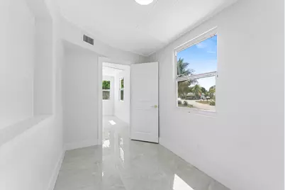 431 Ficus Tree Drive, Lantana, FL 33462 - Photo 6