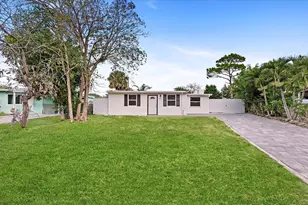 431 Ficus Tree Dr, Lantana, FL 33462 - Photo 1