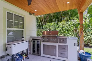 521 33rd St, West Palm Beach, FL 33407 - Photo 26