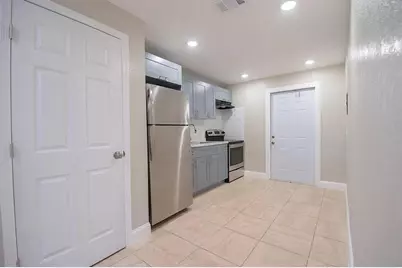 508 N 23rd Street, Fort Pierce, FL 34950 - Photo 2