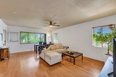 1423 Holly Heights Drive #12, Fort Lauderdale, FL 33304 - Photo 8