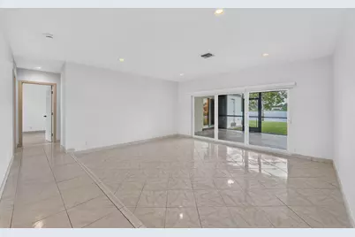 905 NW 133rd Avenue, Sunrise, FL 33325 - Photo 12