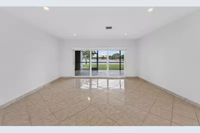 905 NW 133rd Avenue, Sunrise, FL 33325 - Photo 10