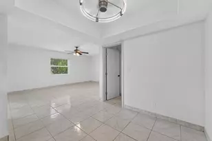 905 NW 133rd Ave, Sunrise, FL 33325 - Photo 8