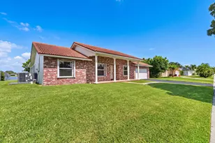 905 NW 133rd Ave, Sunrise, FL 33325 - Photo 4