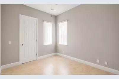 2224 NE 2nd Street, Pompano Beach, FL 33062 - Photo 24