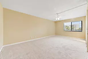2820 Tennis Club Dr, West Palm Beach, FL 33417 - Photo 22