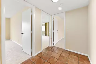 2820 Tennis Club Dr, West Palm Beach, FL 33417 - Photo 12