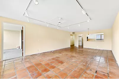 2820 Tennis Club Drive #401, West Palm Beach, FL 33417 - Photo 4