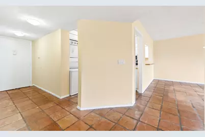 2820 Tennis Club Drive #401, West Palm Beach, FL 33417 - Photo 2