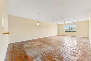 2820 Tennis Club Dr, West Palm Beach, FL 33417 - Photo 8