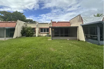 9638 NW 65th Street #C10, Tamarac, FL 33321 - Photo 6