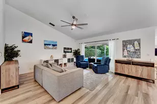 1920 Parkside Cir S, Boca Raton, FL 33486 - Photo 8