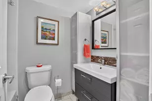 2080 Harwood F, Deerfield Beach, FL 33442 - Photo 18