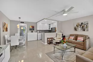 2080 Harwood F, Deerfield Beach, FL 33442 - Photo 2