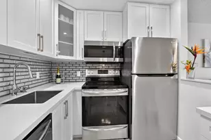 2080 Harwood F, Deerfield Beach, FL 33442 - Photo 10