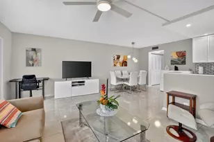 2080 Harwood F, Deerfield Beach, FL 33442 - Photo 6