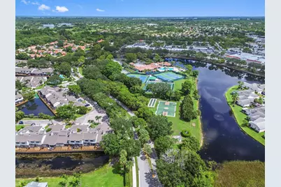 320 Hammocks Trail, Greenacres, FL 33413 - Photo 26