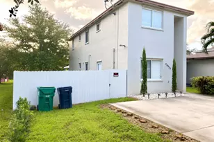 18951 SW 113th Pl, Miami, FL 33157 - Photo 1