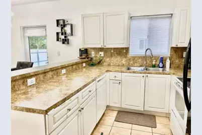 18951 SW 113th Place, Miami, FL 33157 - Photo 4