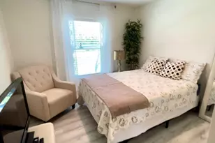 1348 SE Bayharbor St, Port Saint Lucie, FL 34983 - Photo 14
