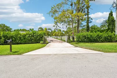 1401 Pelham Road, Wellington, FL 33414 - Photo 10