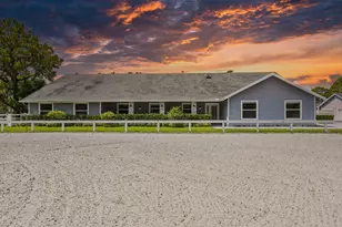 1401 Pelham Rd, Wellington, FL 33414 - Photo 2