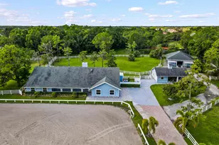 1401 Pelham Rd, Wellington, FL 33414 - Photo 4