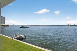 52 Yacht Club Dr, North Palm Beach, FL 33408 - Photo 42