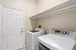 116 NW Summerville Ct, Port Saint Lucie, FL 34986 - Photo 42
