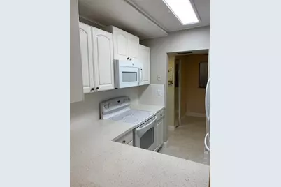 1021 Mockingbird Lane #217, Plantation, FL 33324 - Photo 4