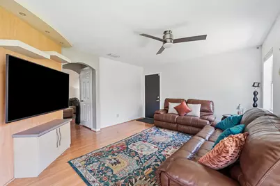 6261 NW 38th Drive, Coral Springs, FL 33067 - Photo 20