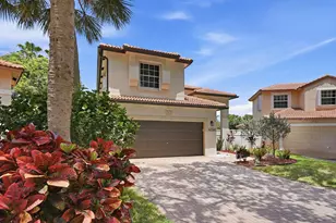 6261 NW 38th Dr, Coral Springs, FL 33067 - Photo 2