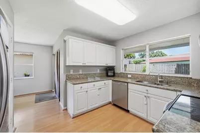 6261 NW 38th Drive, Coral Springs, FL 33067 - Photo 14