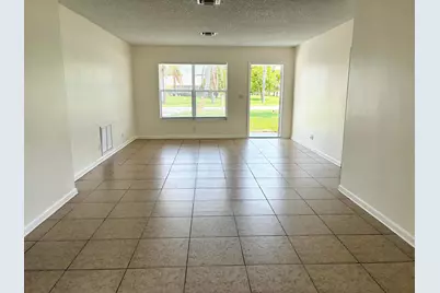 1142 Garnett Street, Lantana, FL 33462 - Photo 4