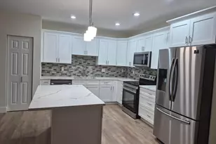 6472 Azura Lake Rd, Lake Worth, FL 33463 - Photo 4