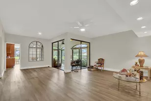 16000 W Bay Dr, Jupiter, FL 33477 - Photo 24