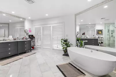 17844 Scarsdale Way, Boca Raton, FL 33496 - Photo 14