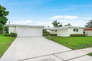311 NE 23rd Way, Boca Raton, FL 33431 - Photo 2