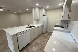 883 Normandy Ln, Delray Beach, FL 33484 - Photo 18