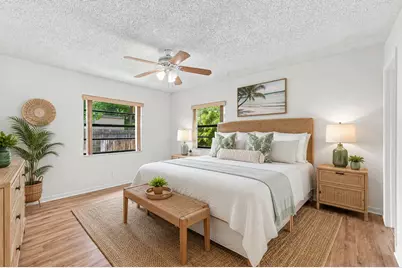 7085 Hyatt Avenue, Lantana, FL 33462 - Photo 10