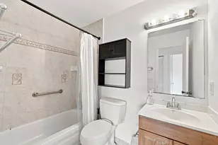 7085 Hyatt Ave, Lantana, FL 33462 - Photo 14