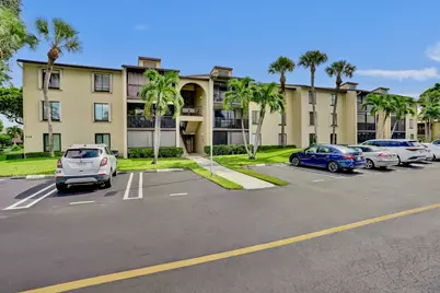 608 Sea Pine Way #E2, Greenacres, FL 33415 - Photo 4