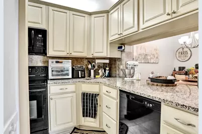 608 Sea Pine Way #E2, Greenacres, FL 33415 - Photo 18