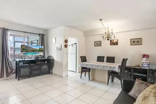180 NE 12th Ave, Hallandale Beach, FL 33009 - Photo 14