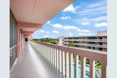 180 NE 12th Avenue #15E, Hallandale Beach, FL 33009 - Photo 8