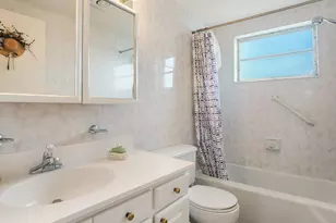 180 NE 12th Ave, Hallandale Beach, FL 33009 - Photo 6
