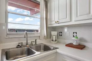 180 NE 12th Ave, Hallandale Beach, FL 33009 - Photo 10
